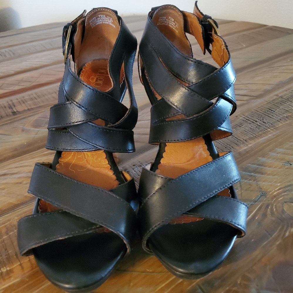 Indigo by Clark's heels